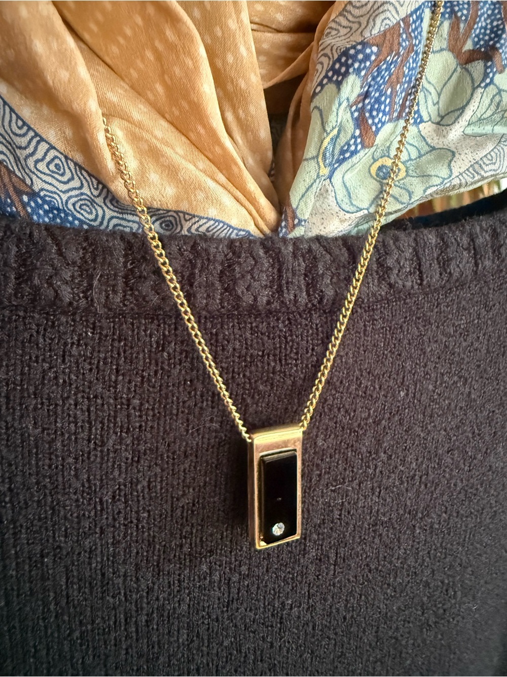 Vintage Avon Black Rhinestone Pendant Necklace Gold Tone
